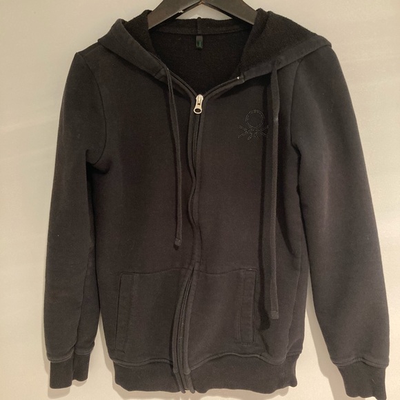 United Colors Of Benetton Tops - UNITED COLORS OF BENETTON Hoodie Small